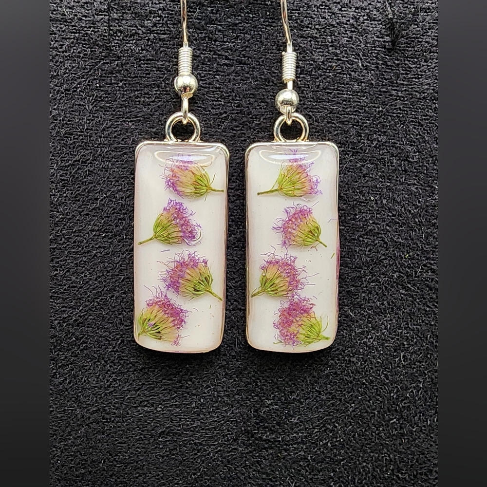 Real pressed flowers Encased In Resin Dangle Earrings